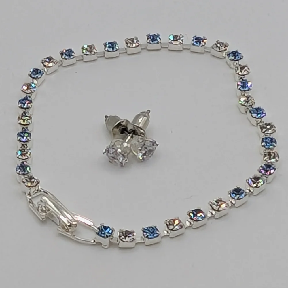 Elegant Silver and Blue Bracelet and Earring Set Made w/ Swarovski Crystals - Picture 2 of 8